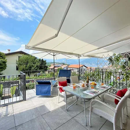 Superior Apt Lake Como