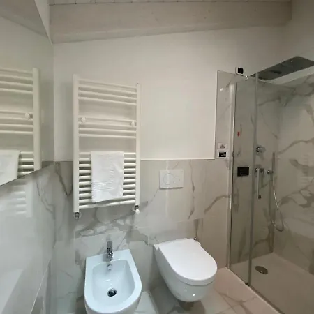 Superior Apt Lake Como * Colico